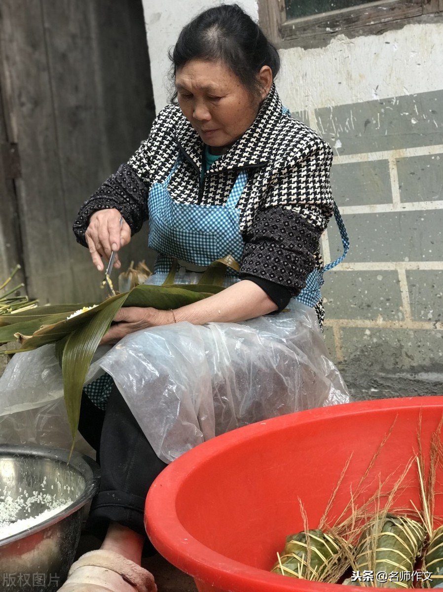 端午节作文800字优秀作文(高中优秀满分范文带标题)-电子课本网 端午节作文800字优秀作文(高中优秀满分范文带标题)