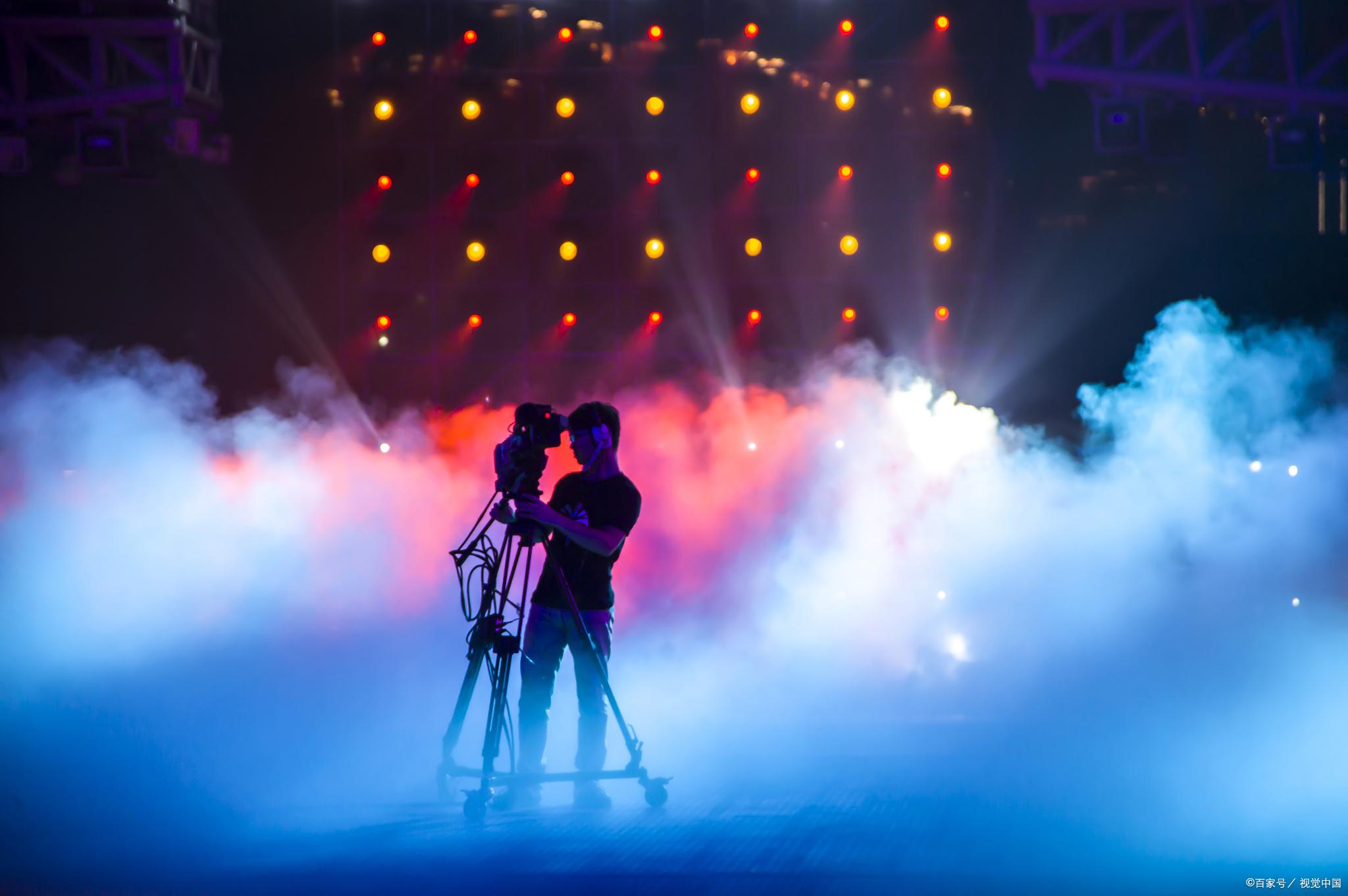 我的舞台作文汇总2篇中考作文(这是我的舞台)-电子课本网 我的舞台作文汇总2篇中考作文(这是我的舞台)